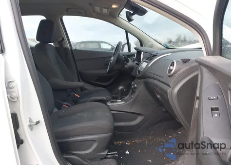 2016 Chevrolet Trax 1Ls z USA, uszkodzony, nr VIN 3GNCJKSB2GL272994